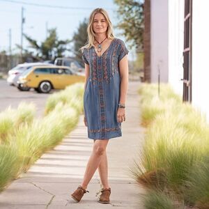 Sundance Garden Melody Blue Embroidered Caftan Style Dress Sz S